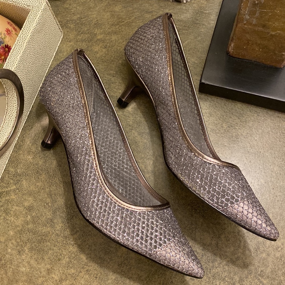 Adrianna Papell Lois Kitten Heels - Picture 5 of 15